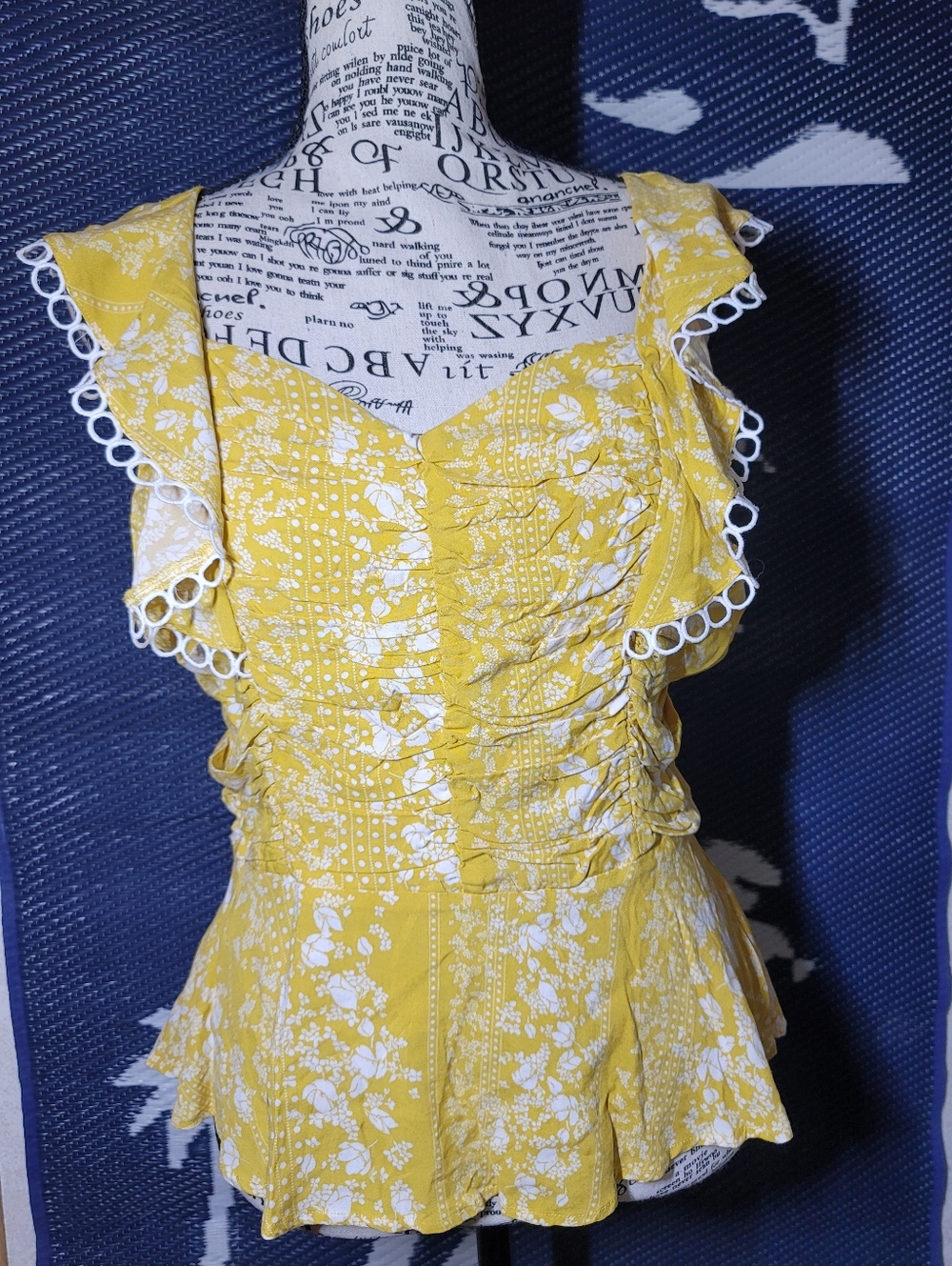 Yellow Floral Peplum Top June & Hudson Size M Ruffle Cottagecore
